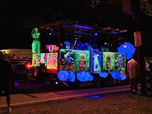 UFO   Parade float