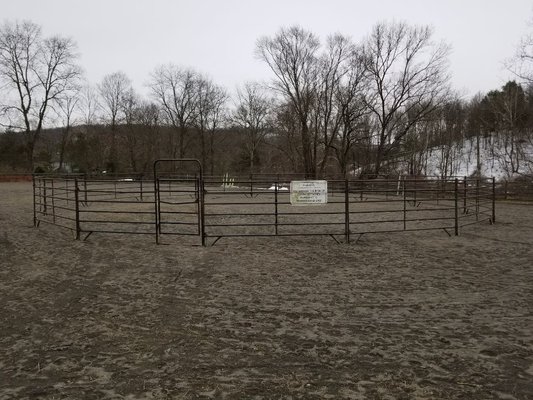 Round pen