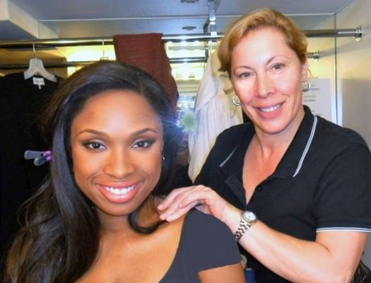 Robin M. Ehrlich massages Jennifer Hudson, one of our celebrity clients.