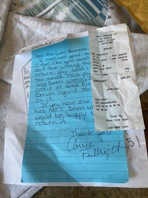 The note by Ms Carrie inside the package