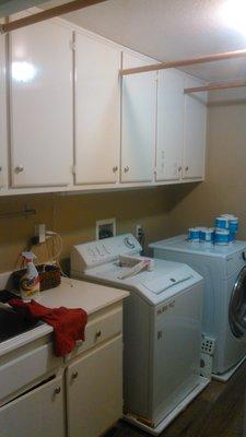 Laundry room renovation: Before