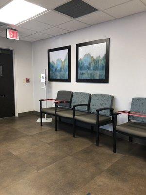 Waiting room for Dr. Ratliff