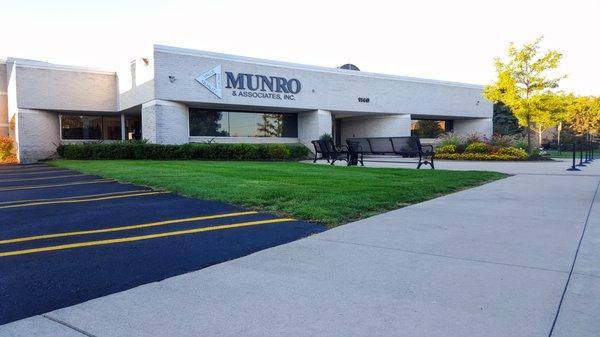 Munro & Associates