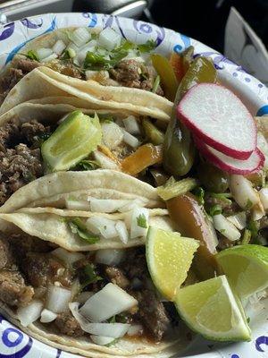 Carne asada tacos w/ yummy spicy salsa