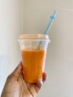 20-12-2023 -- A 16-oz fresh juice (Carrot, Orange, and Ginger) -- $6.50 plus 50 cents if you pay with a debit/credit card so total of $7.00