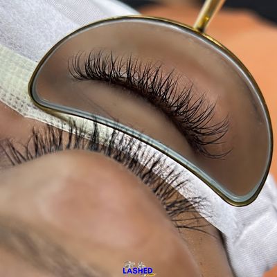 Classic Full Set Eyelash Extensions