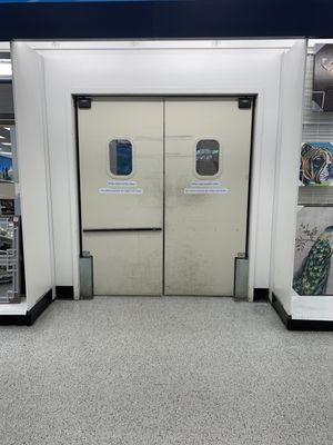 Ross dress less traffic door sanford fl