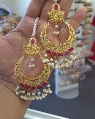 Gold plated earing