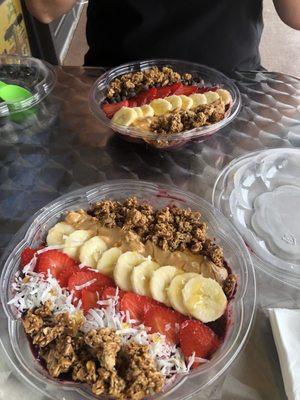 Delicious Açaí bowls.