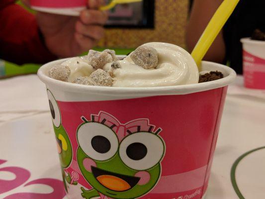 sweetFrog Premium Frozen Yogurt