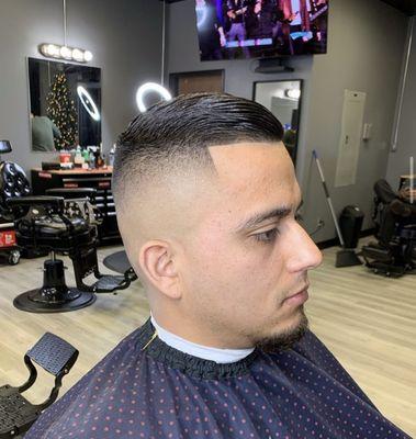 Mid/high fade with lineup