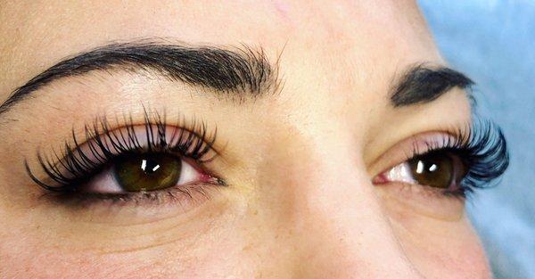 Classic eyelash extensions