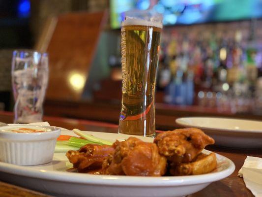 $5 beers and really meaty buffalo chicken wings!