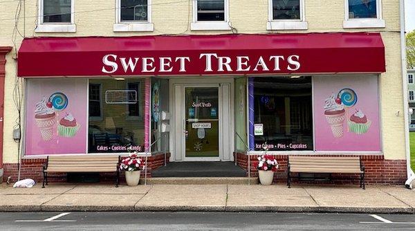 The sweetest shop in town!