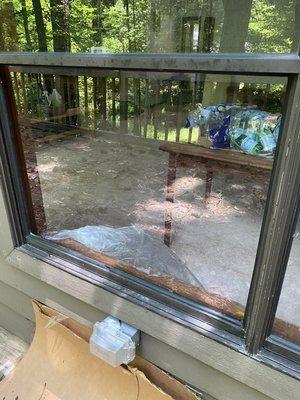 Single Pane Glass replacement in Roswell, Ga.