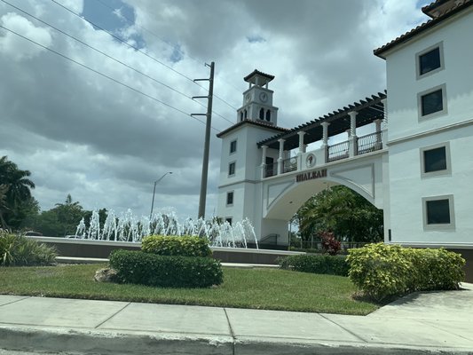 Hialeah Entrance Plaza