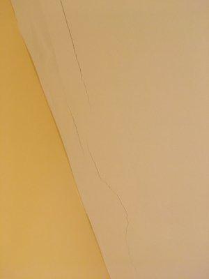 crack in new soffit within 1 month