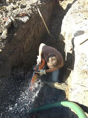 Installing a live water tap for the city of Gretna