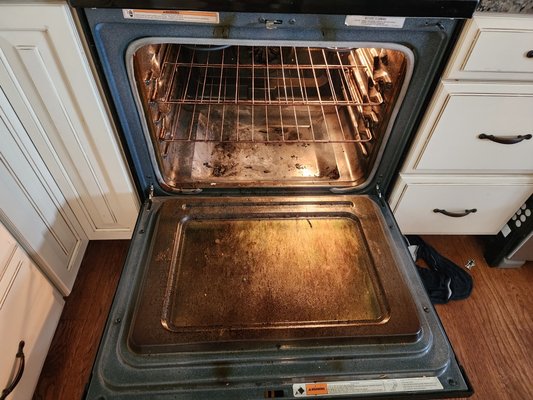 Have deep set in grease in your oven? Want it to look and feel brand new give me a call today!