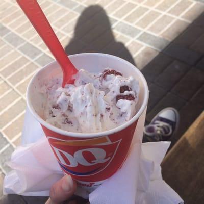 Small red velvet blizzard