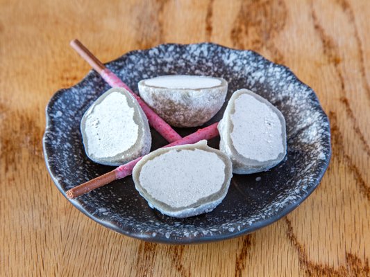 Black Sesame Mochi Ice Cream