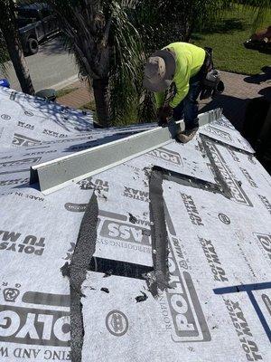 waterproofing underlayment for a new roof