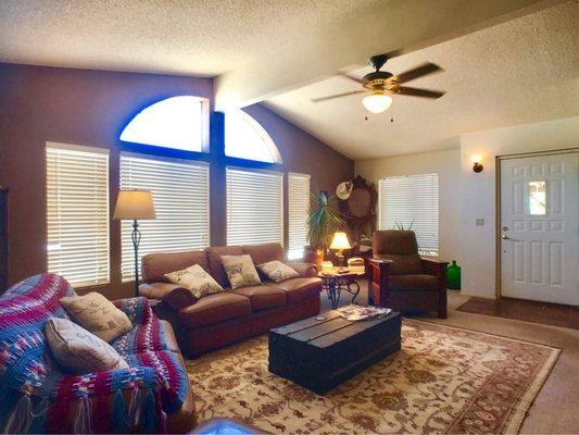 29401 Yaweh Lane Campo, CA 91906 Active $379,000 3 Bed / 2.0 Bath 1,900 SQFT