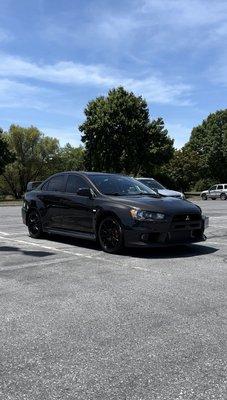 This Mitsubishi Lancer Evolution came in for a paint correction + ceramic coating.