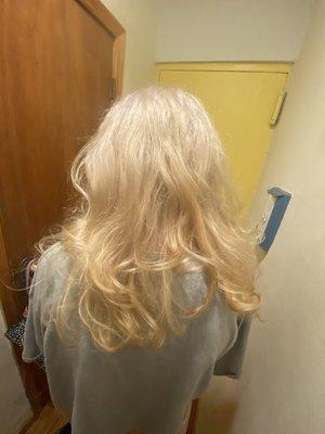 Hair Metal , is this a good job ? Do you really think this is a good double process for platinum blonde hair ?