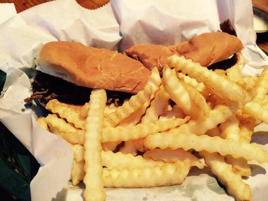 The beef po boy 4hubby steak on a toasted bun with mayon Swiss cheese banana peppers mushrooms, grilled onions and green pepper