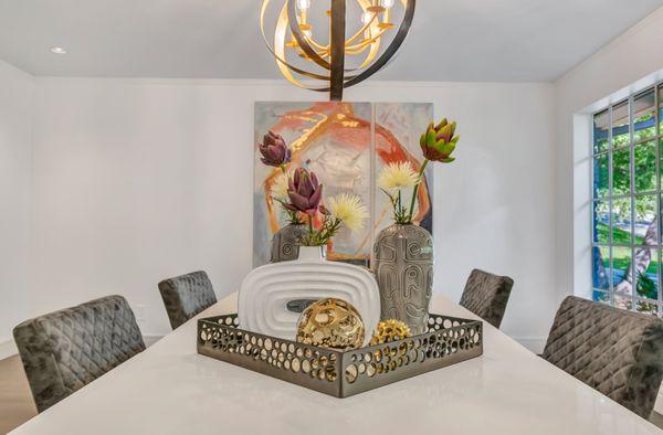 Need gorgeous accessories? We have connections to market where we can help you select just the right combination of vases and art.