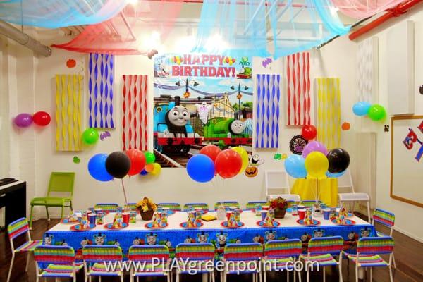 Custom-themed birthday parties

#Thomas #Birthday #kidstable