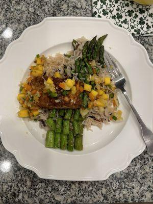 Coconut Cashew Crusted Mahi with rice pilaf, asparagus and mango pineapple salsa.