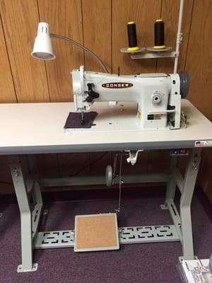 Especial sewing Machine for leather,Vinyl,all heavy stuff.