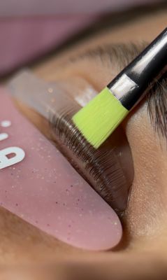 Lash lift process.