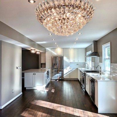 White kitchen shaker style doors.