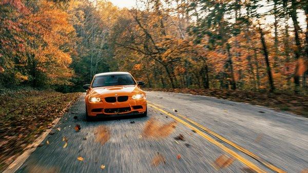 Autumn BMW E92 M3 Driving