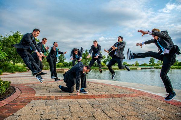 Fun Groomsman Photo on the Wedding Day