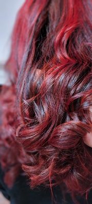 Fantasy red hair color, blowdry and curls