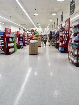 Stop & Shop Groton CT. Clean, well kept, and remodeled.