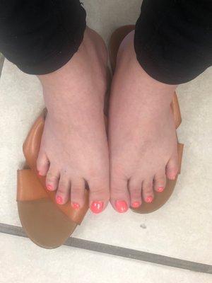 Carnation Lily gel pedicure