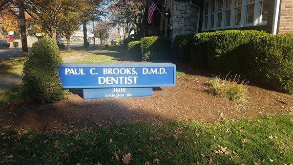 Dr. Brooks Sign