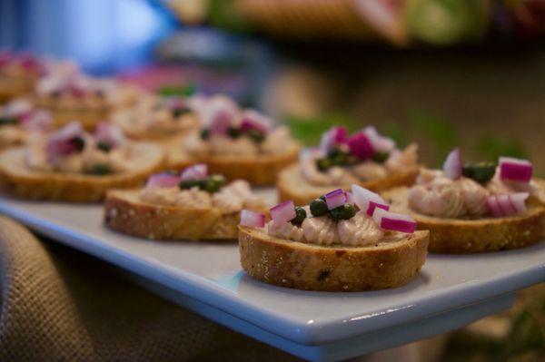 Smoked salmon pate bruschetta