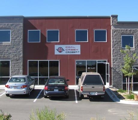 Coal Creek Crossfit front entrance