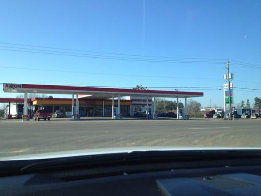 84 East Truck Stop Plaza