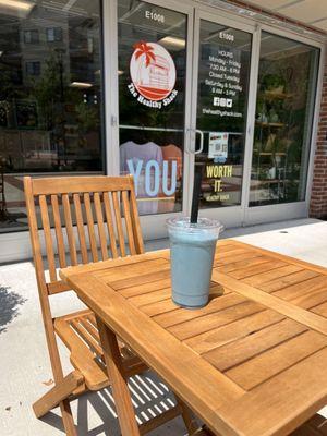 Clearwater smoothie  Outdoor seating   Good place to stop during a bike ride or run