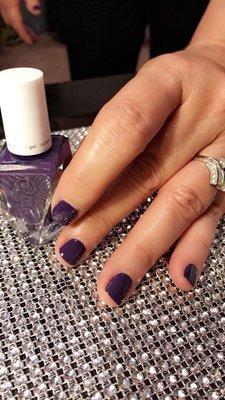 Essie Gel Couture Manicure No light/No soak-off Long wear up to ten days