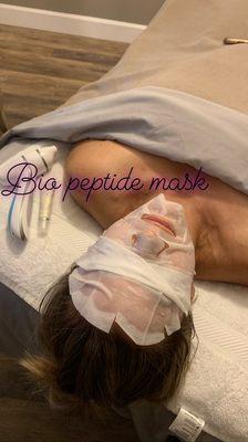 Biopeptide mask