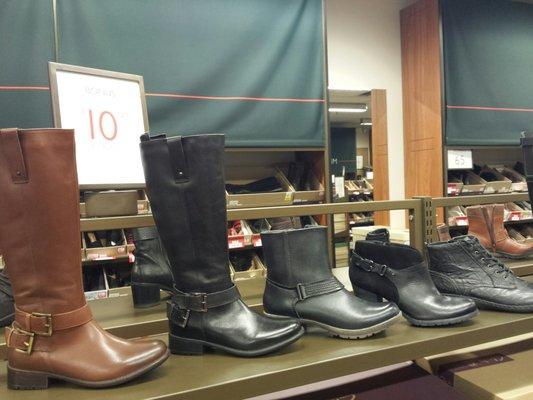 $10 off all boots