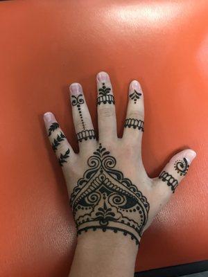 This was my henna! Amazing job.